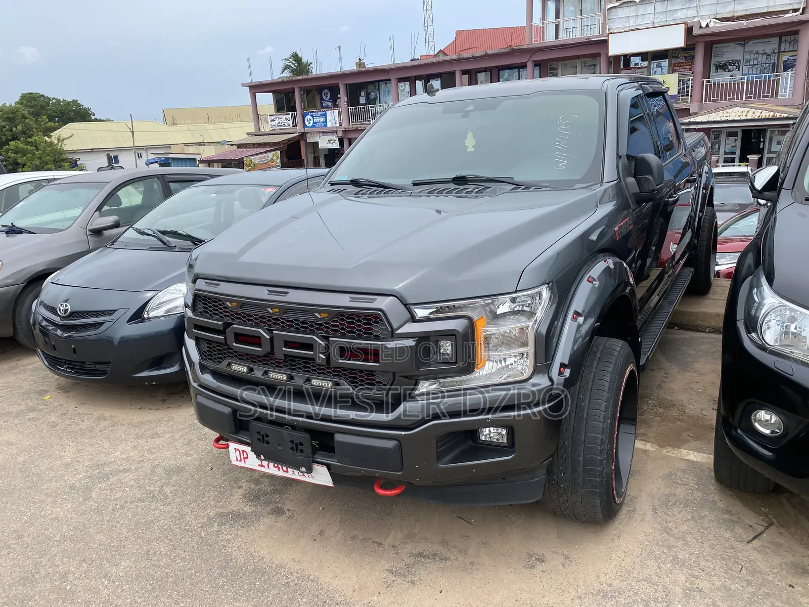 Ford F-150 2020 Black