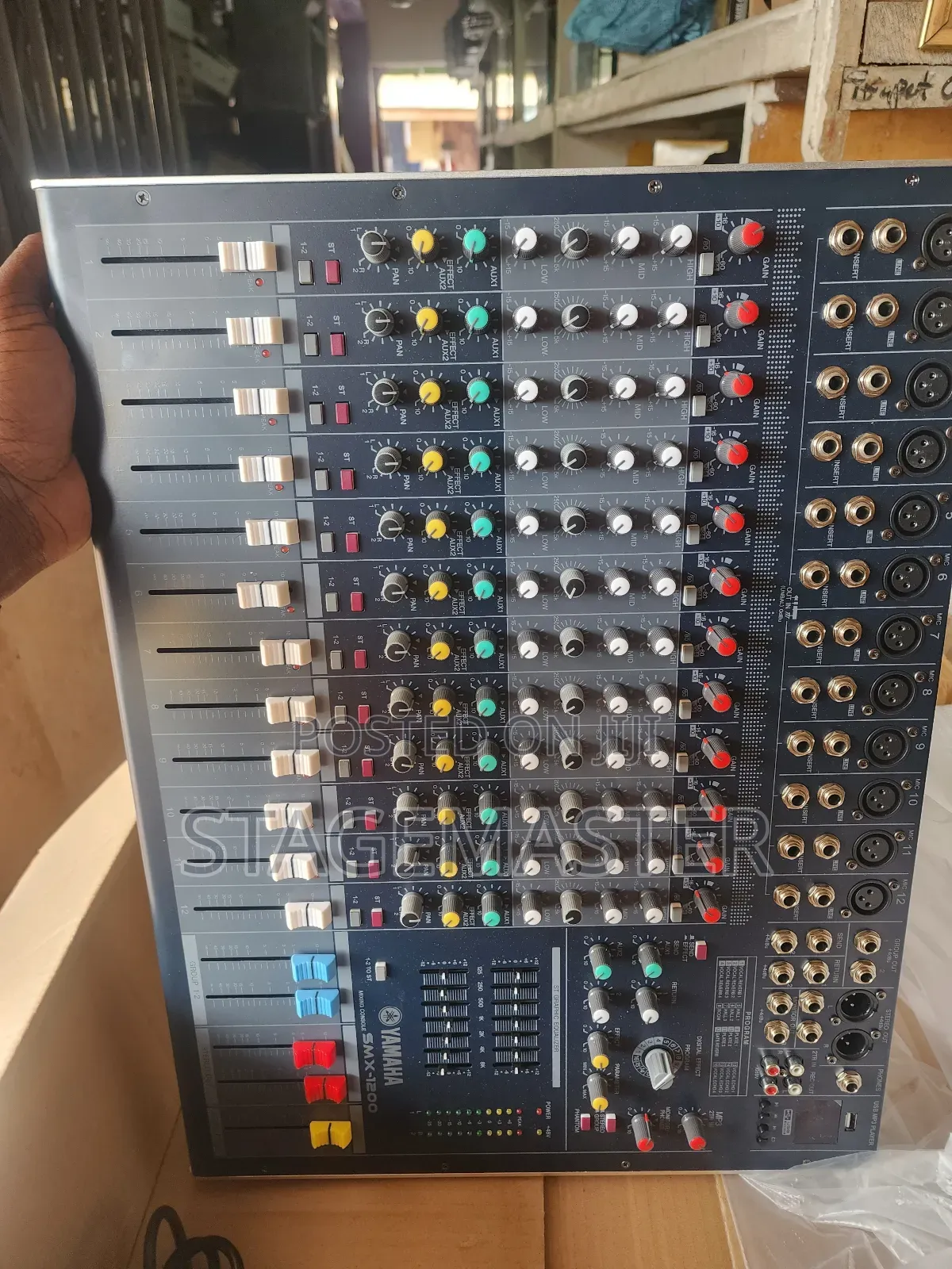Yamaha SMX 12 Raw Mixer