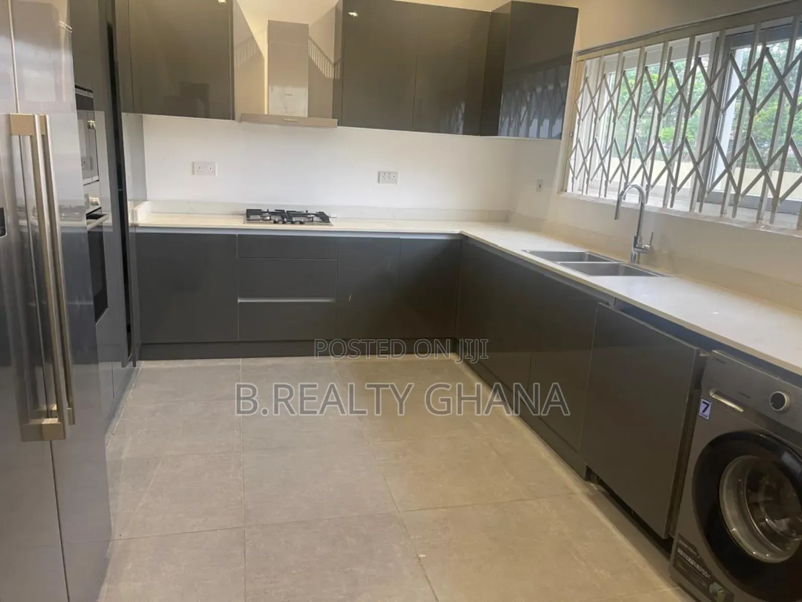 4bdrm House in Airport Residential for rent