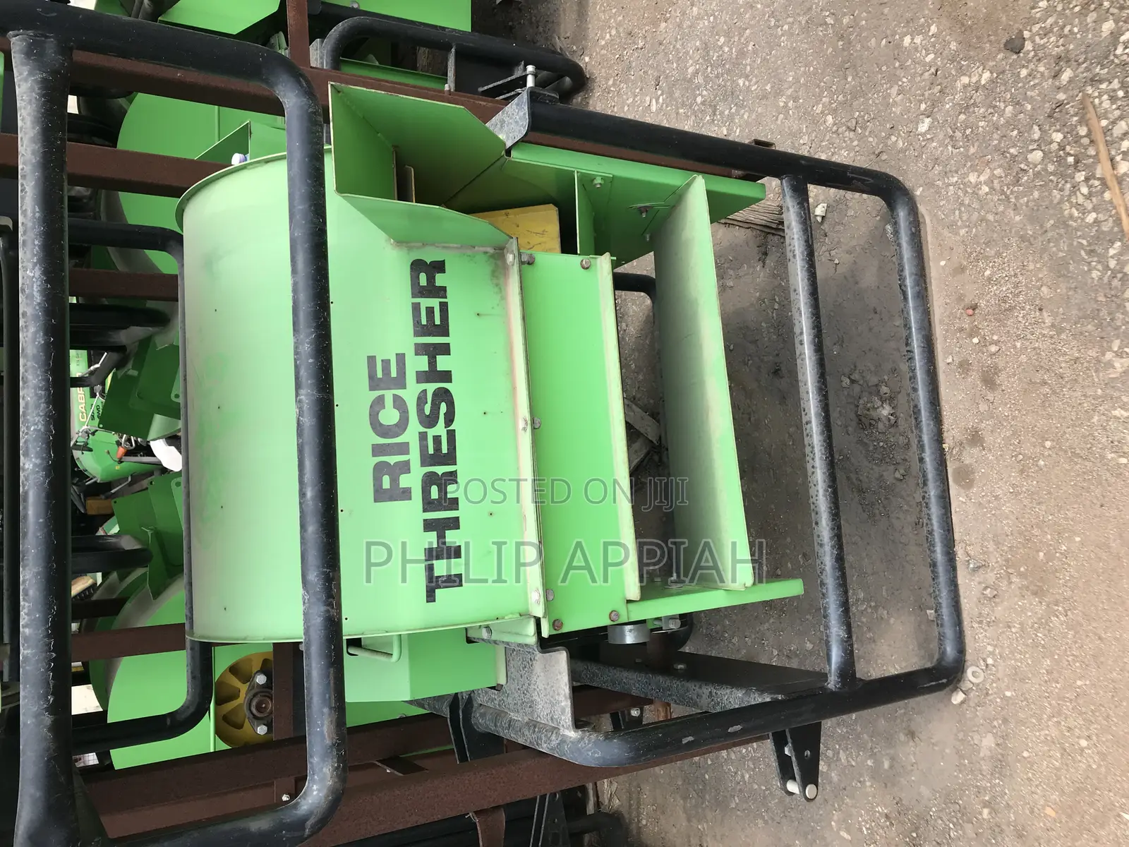 Rice Thresher