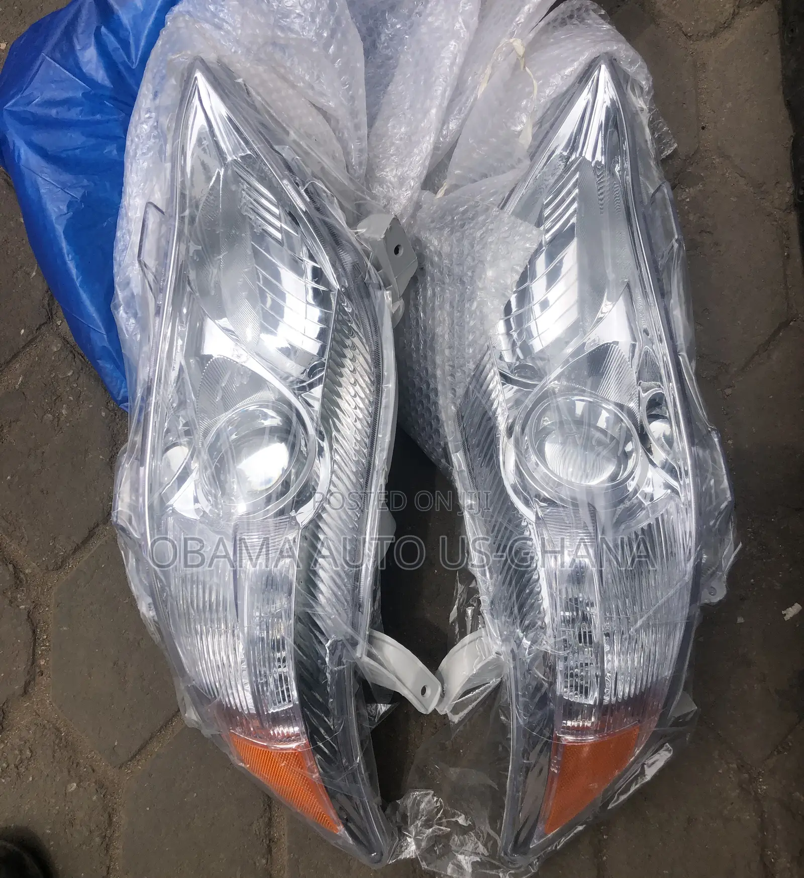 Toyota Camry 2010 2011 Headlight