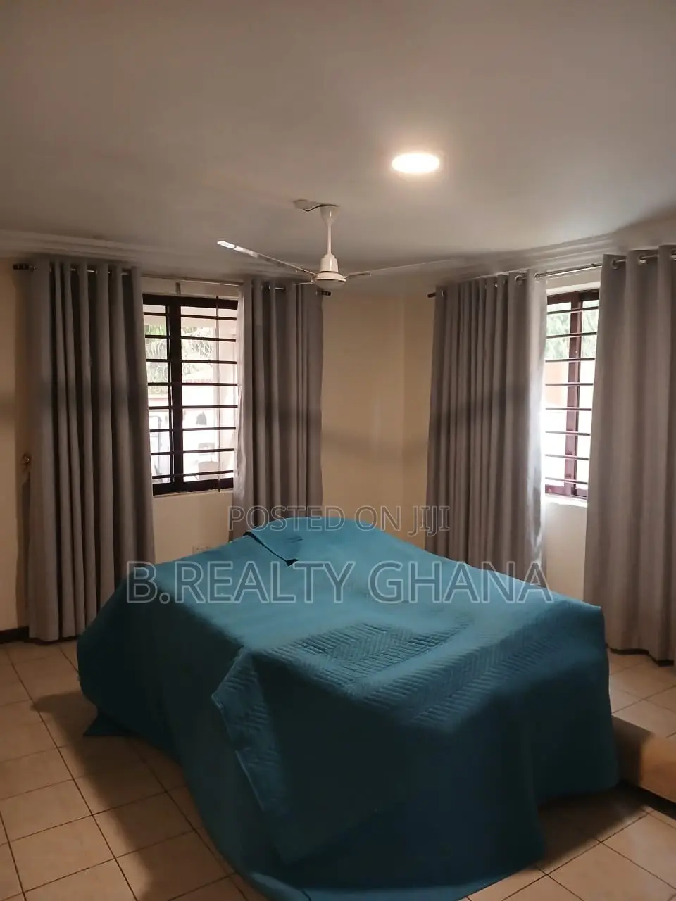 4bdrm House in Labone for sale