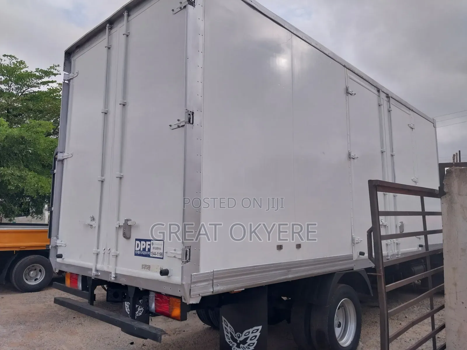 Hyundai 5ton Container