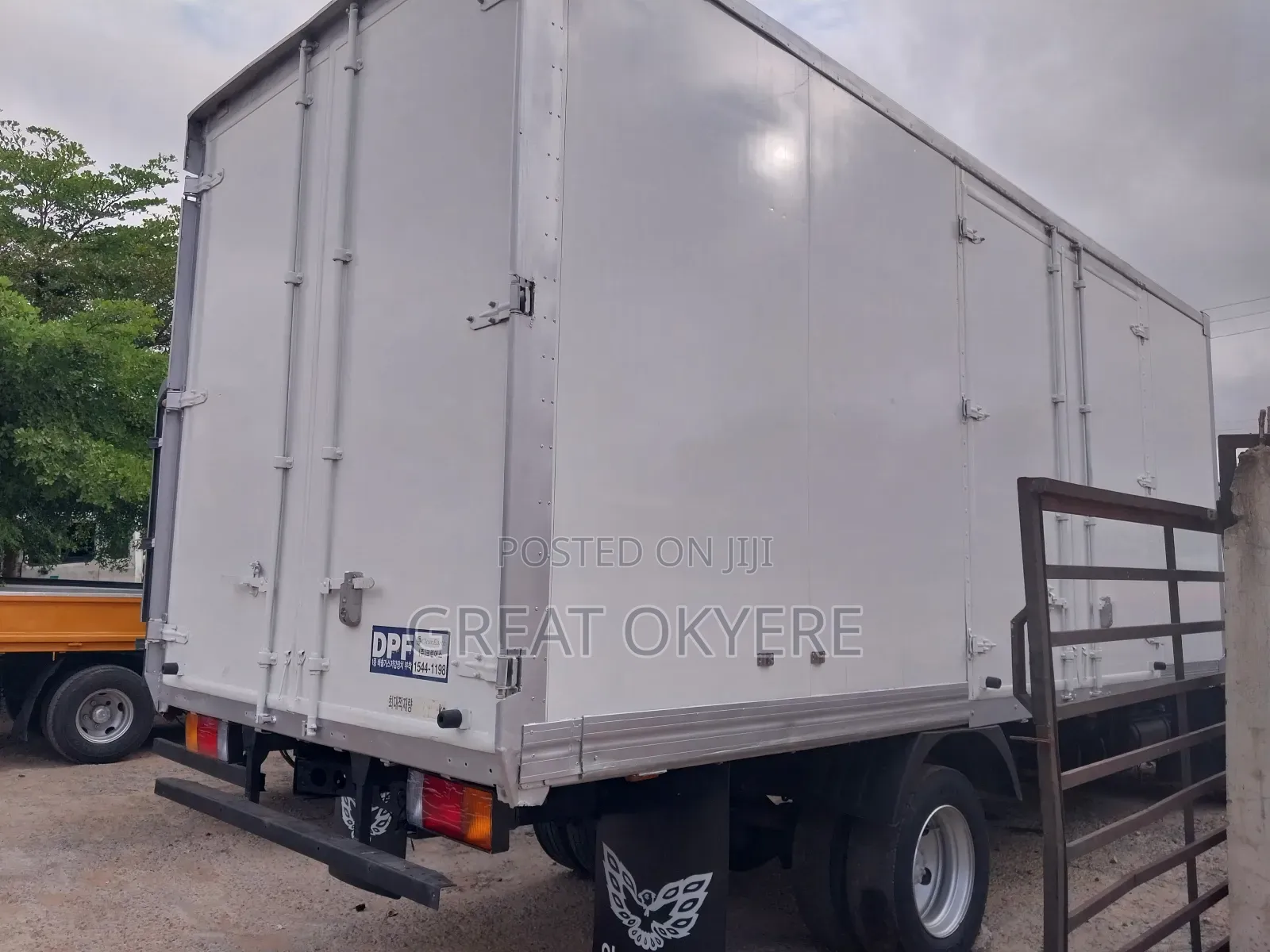Hyundai 5ton Container
