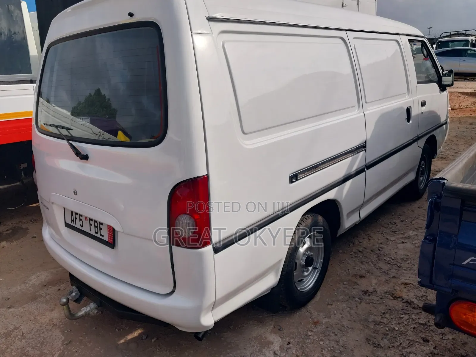 Hyundai H-100 2003 White