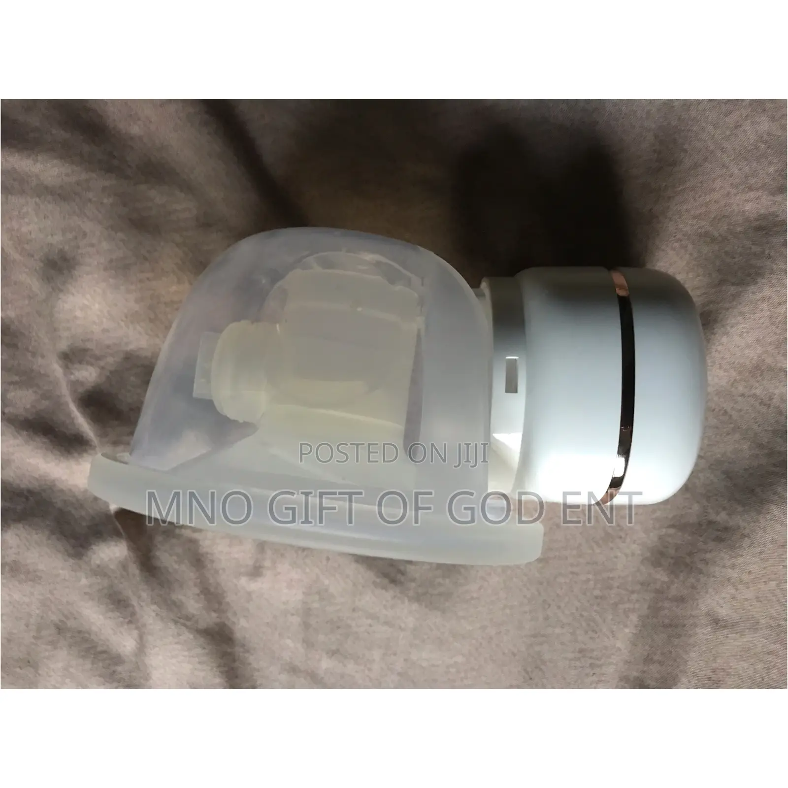 Wearable Electric Suction Hands Free Breast Pump From U.S.