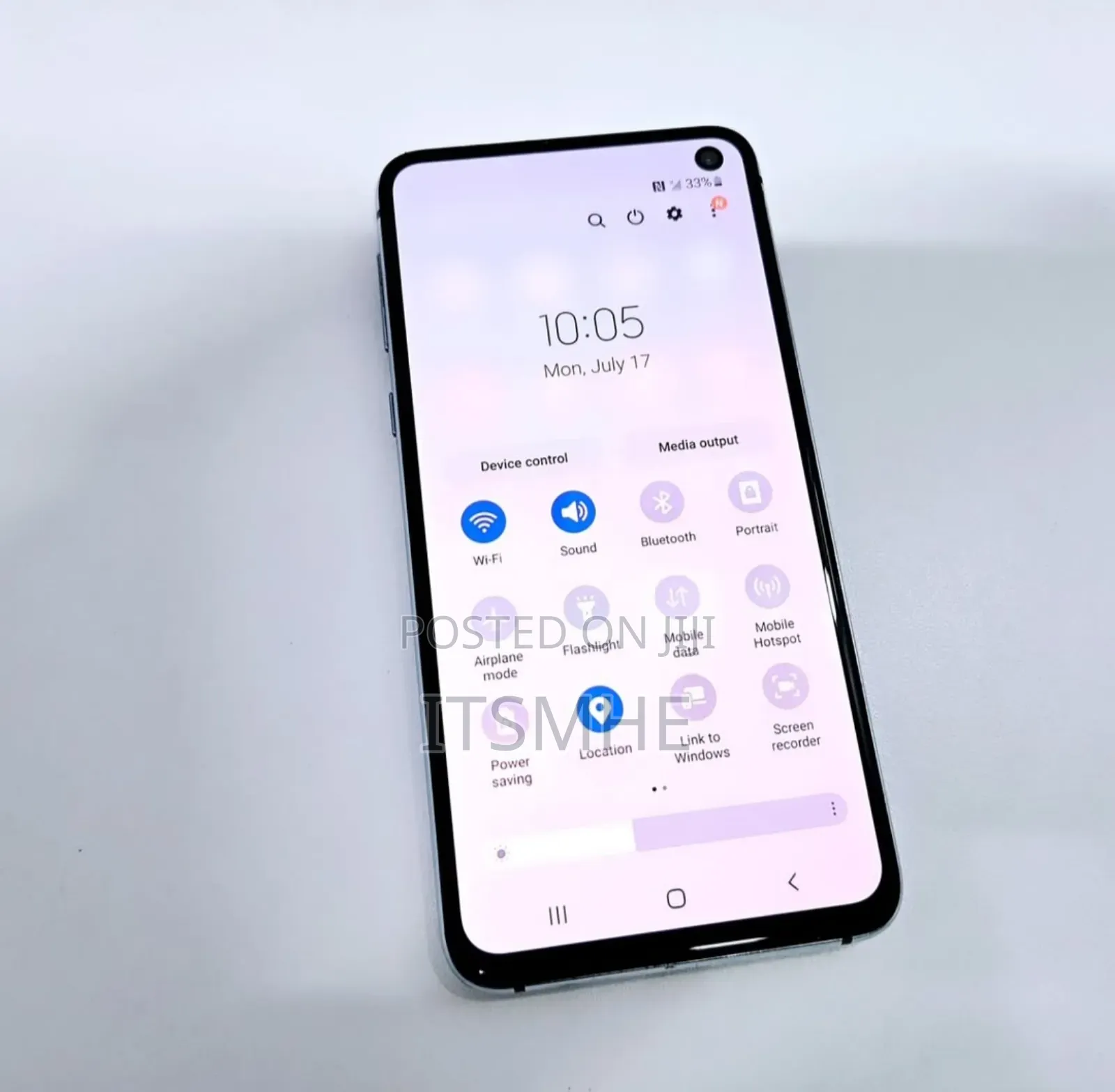 New Samsung Galaxy S10e 128 GB Blue
