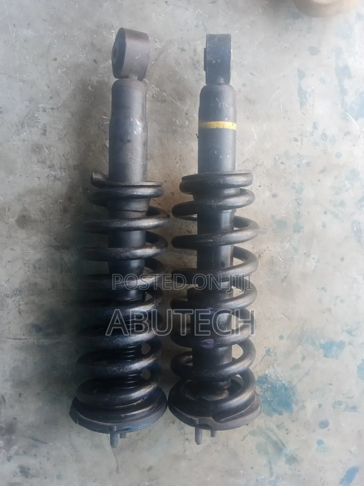 Front Shock Toyota Sequoia, Tundra 2005, 2006, 2008