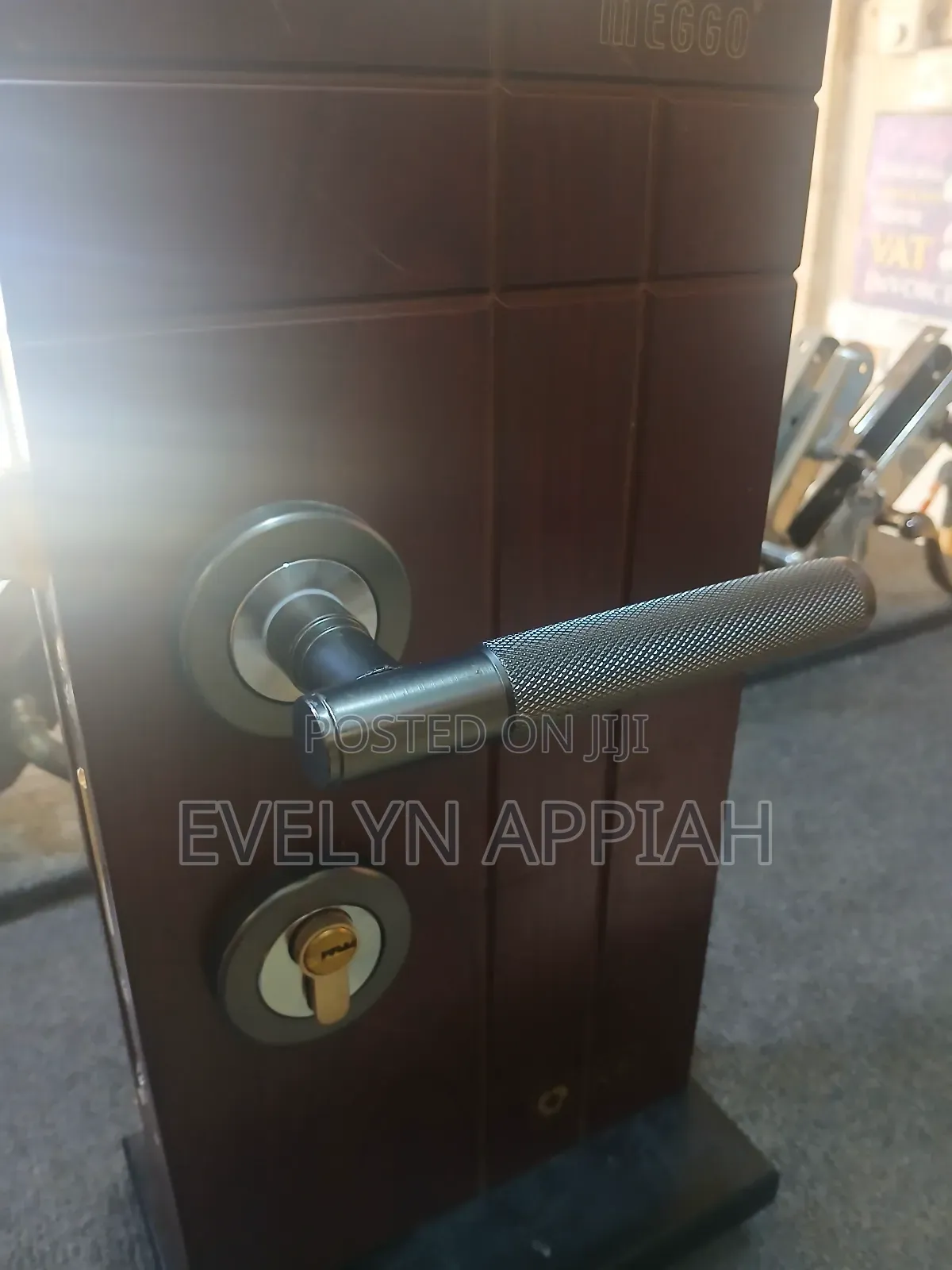 Doli Separate Lock