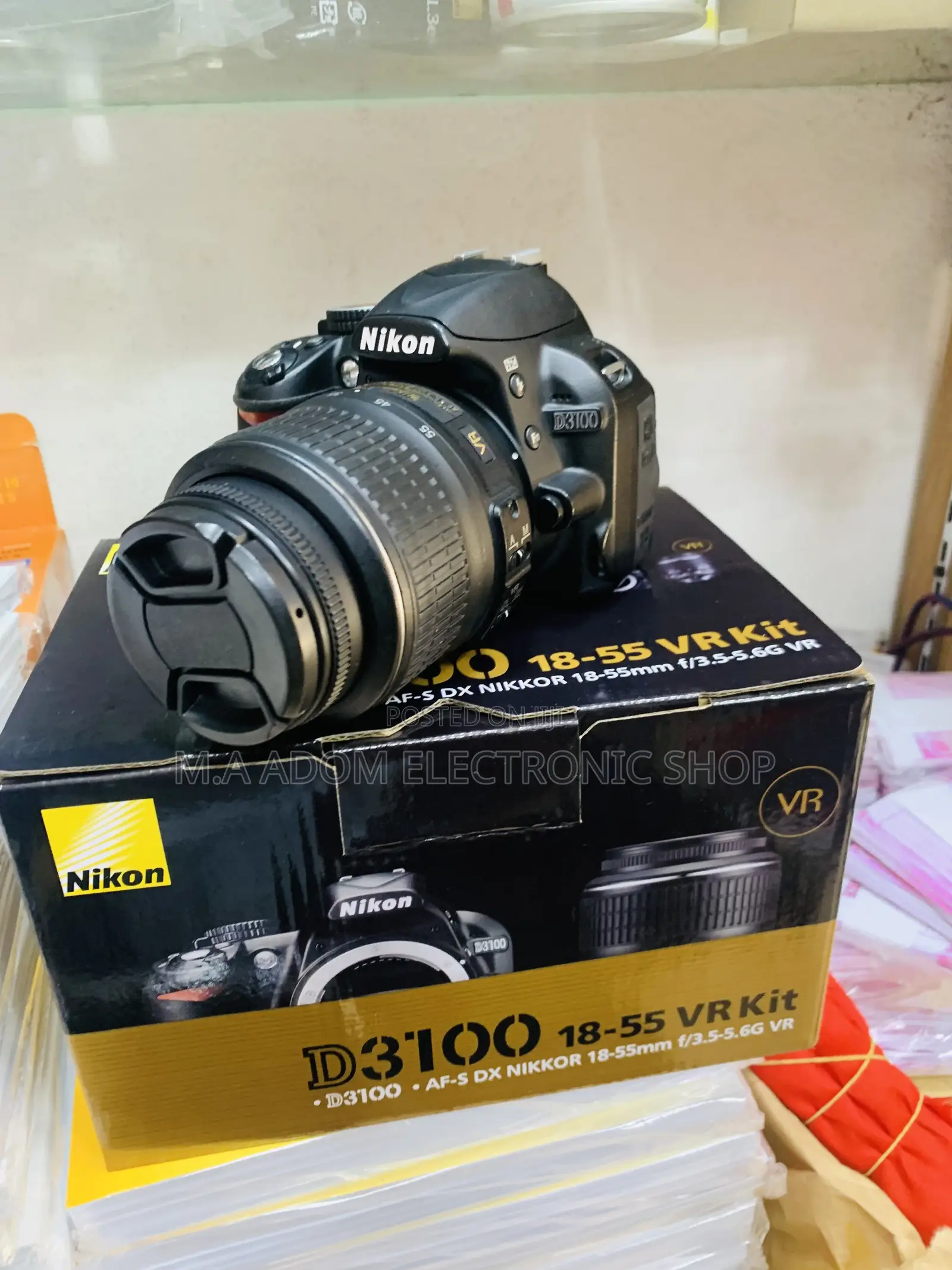 Nikon 3100