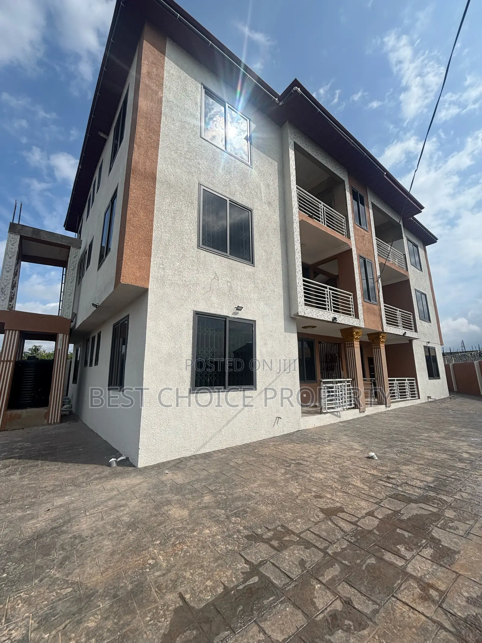 2bdrm Apartment in Amrahia, Adenta for rent