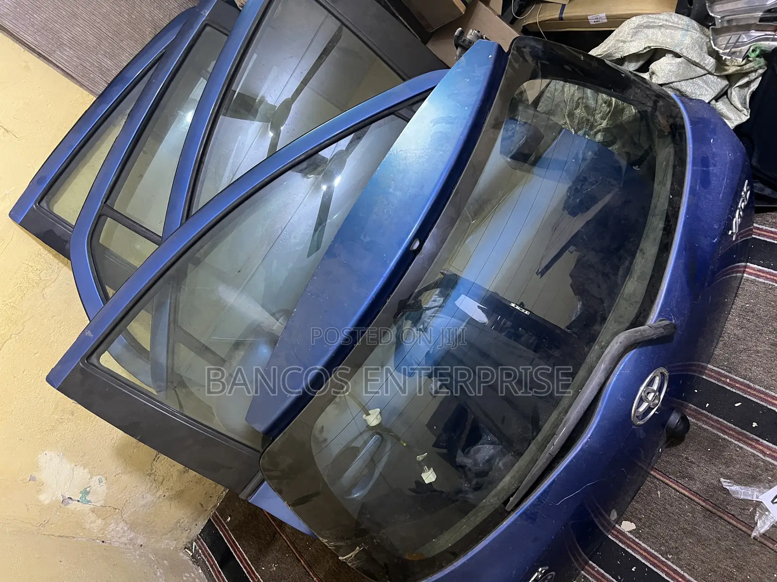 Toyota Yaris/ Toyota Vitz Hatchback Doors 09-12