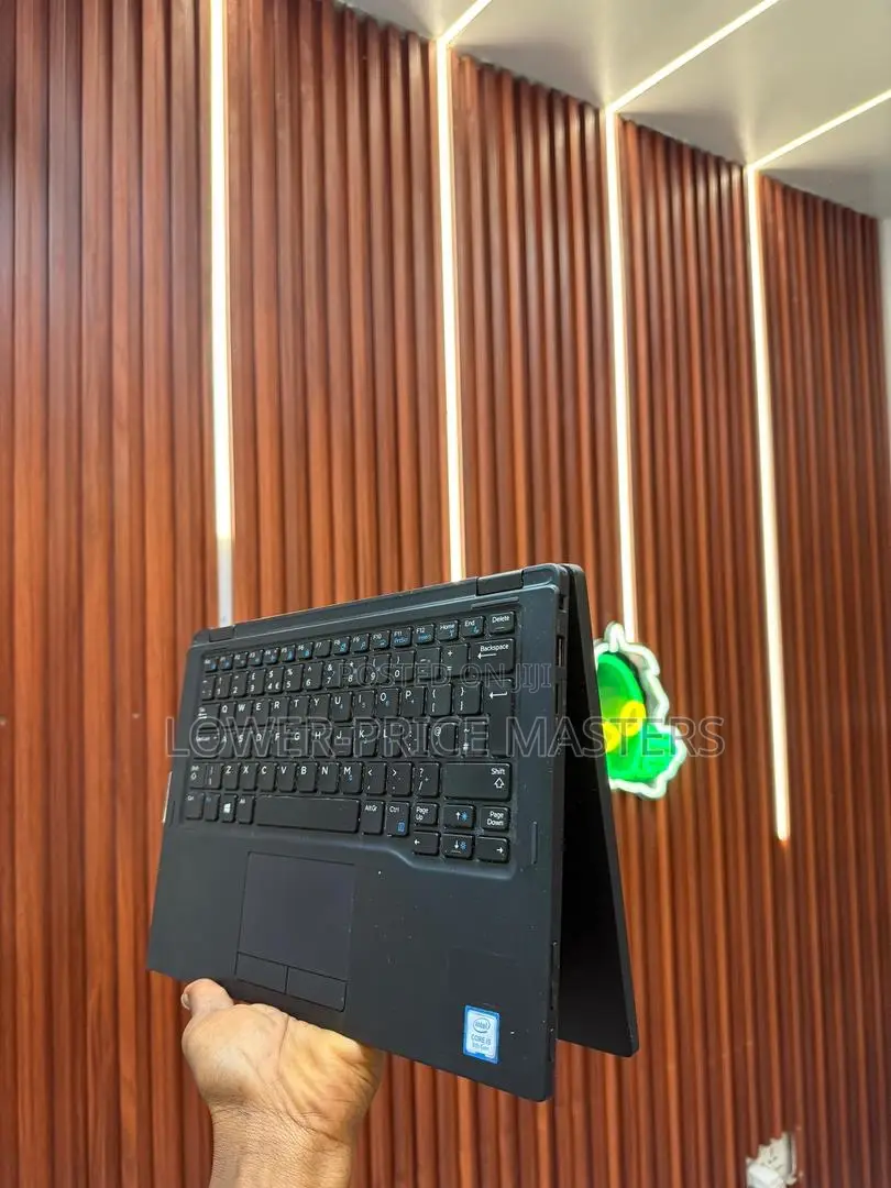 New Laptop Dell Latitude 7390 8GB Intel Core I5 SSD 256GB
