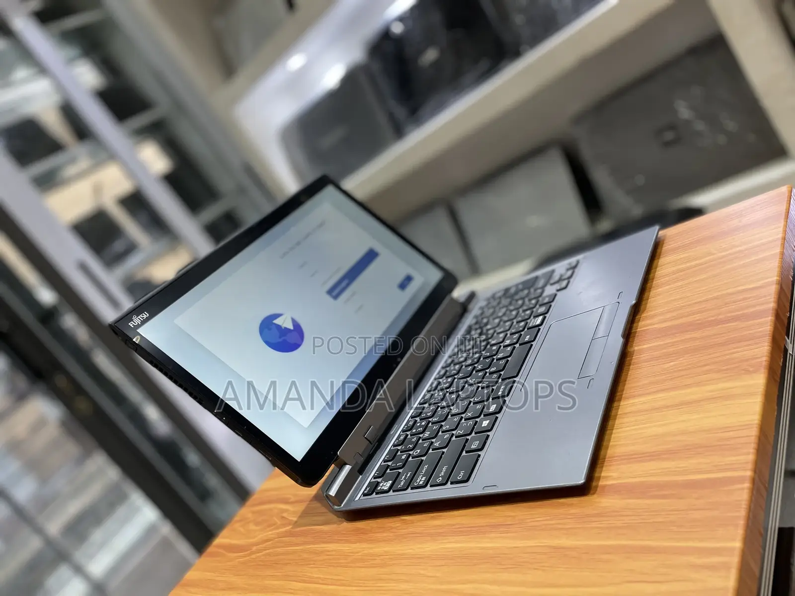 New Laptop Fujitsu Celsius H710 4GB Intel Core I5 SSD 128GB