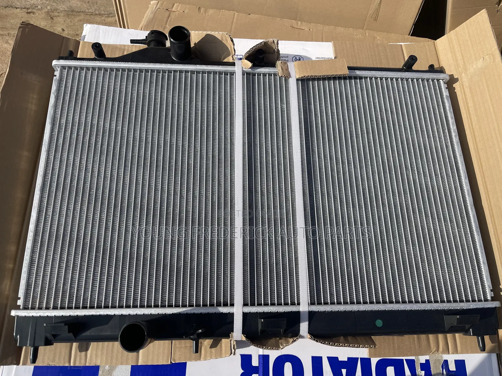 Mitsubishi Outlander 2016-2017 2018 Radiator