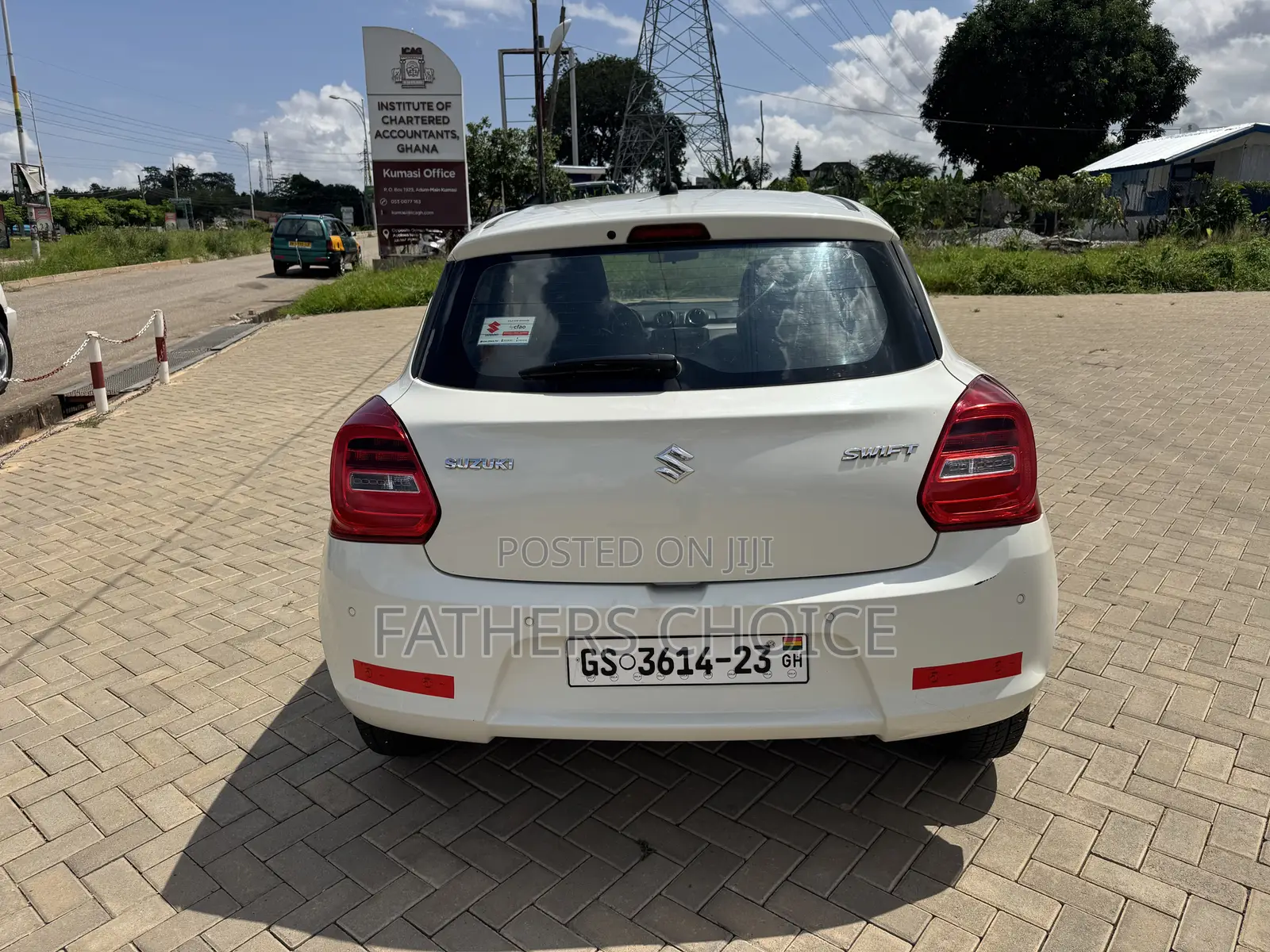 Suzuki Swift RS 2023 White