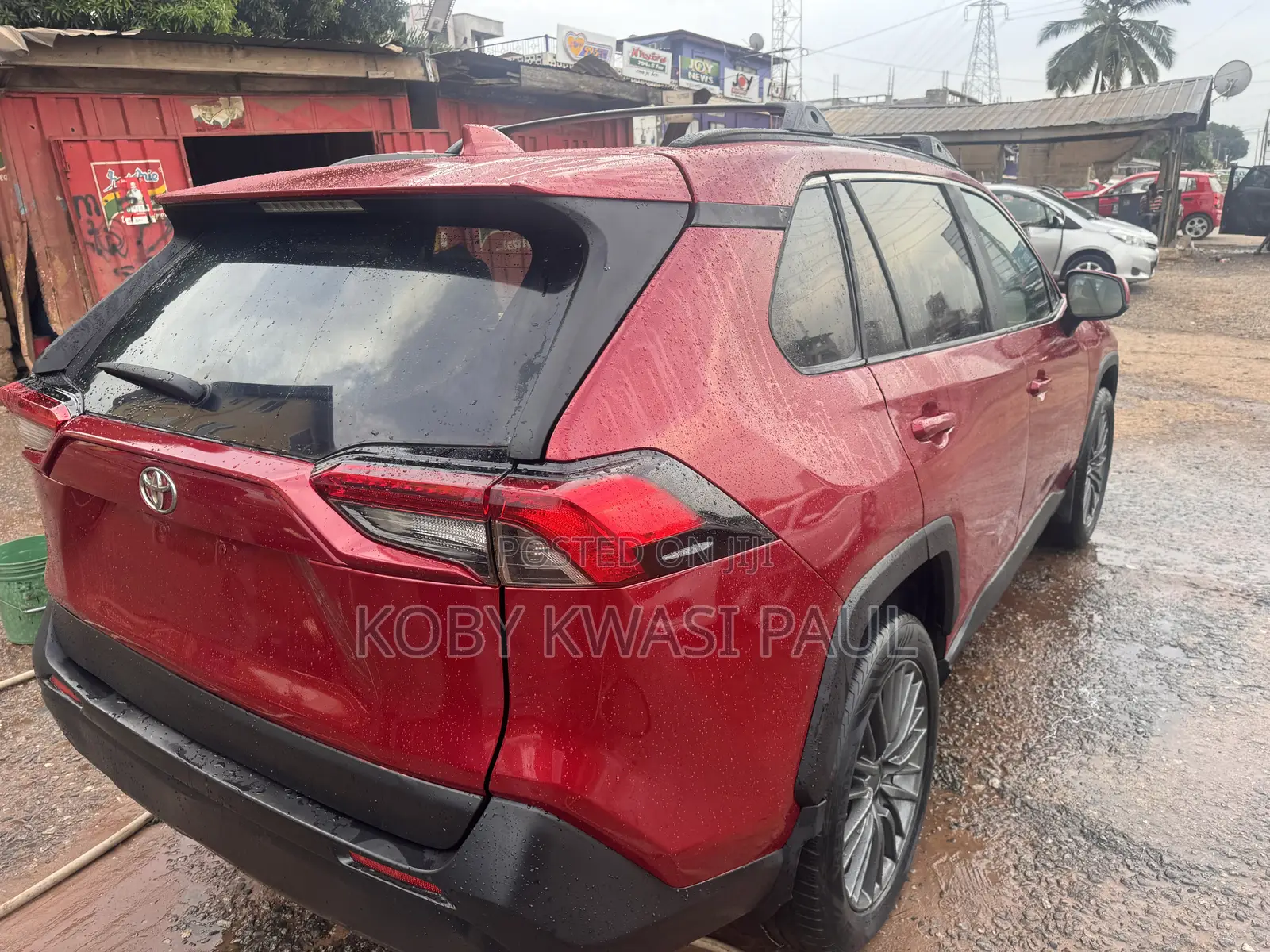 Toyota RAV4 LE AWD 2019 Red