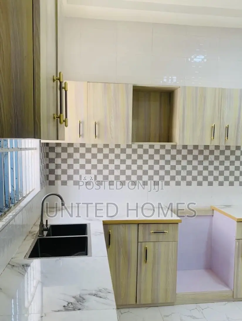 3bdrm House in Kasoa for sale