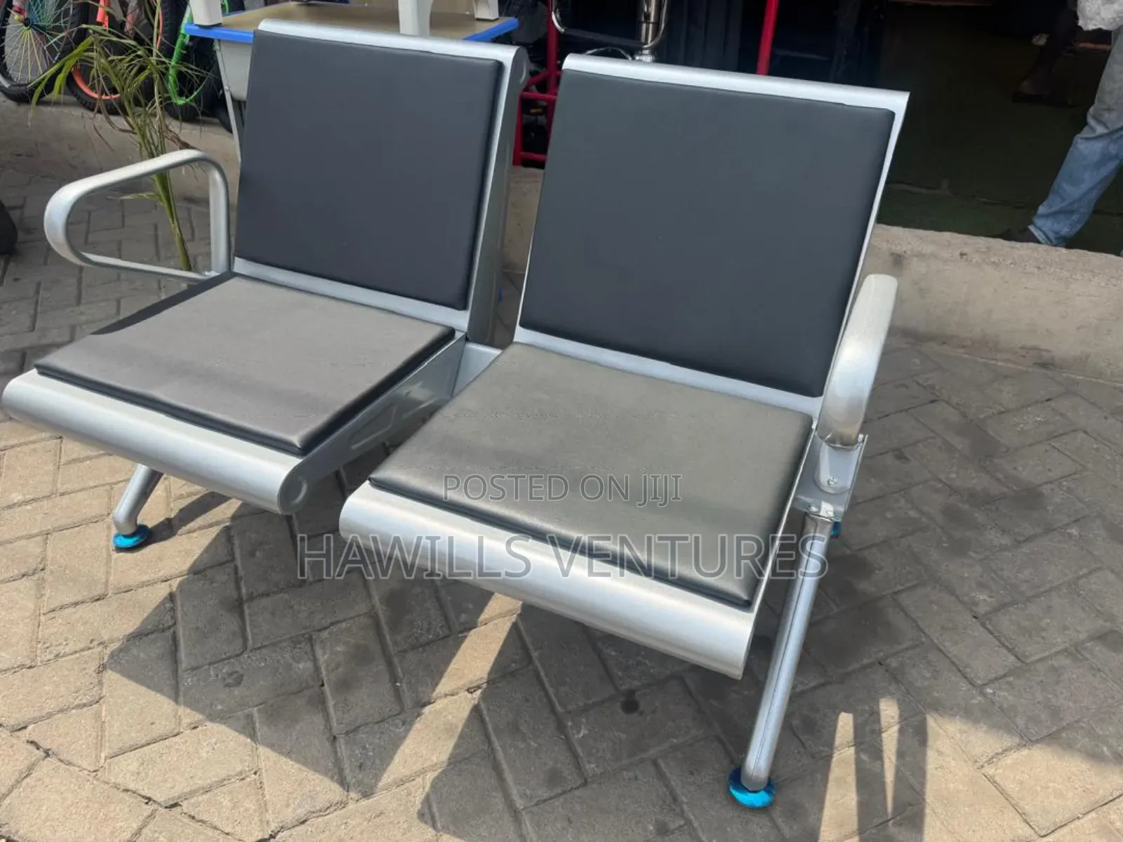2 in 1 Waiting Metal Chair