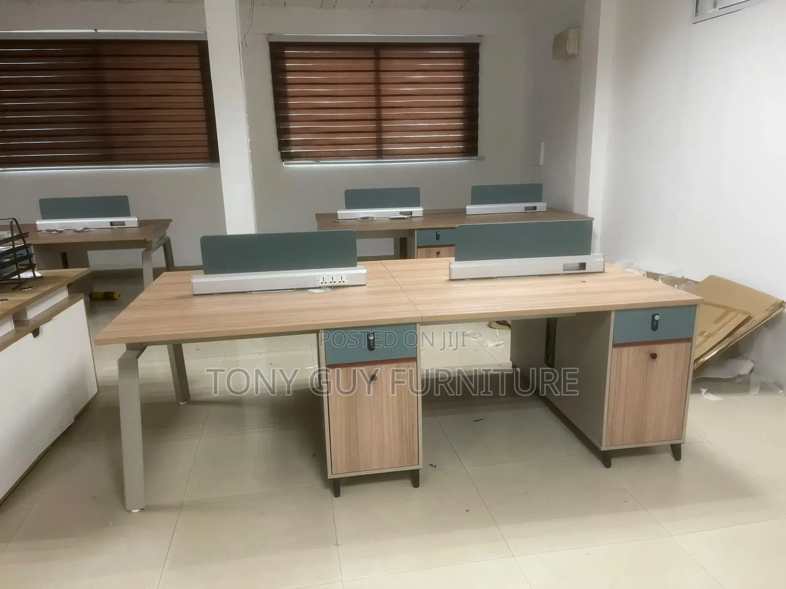 2 Cubicle Desk