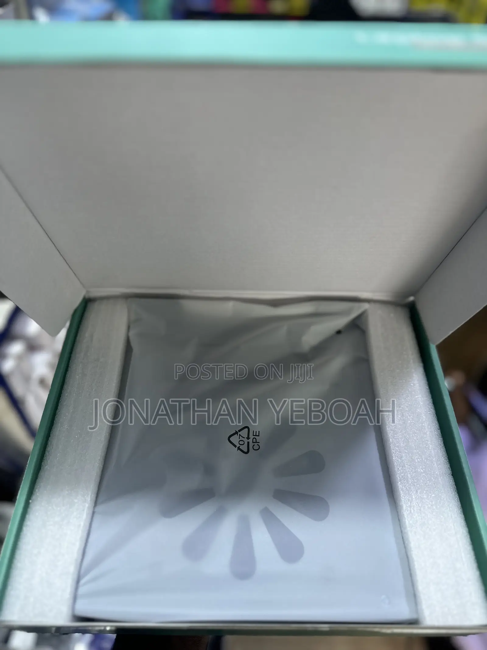 Laptop Stand Metallic Fan Rotation V6.1