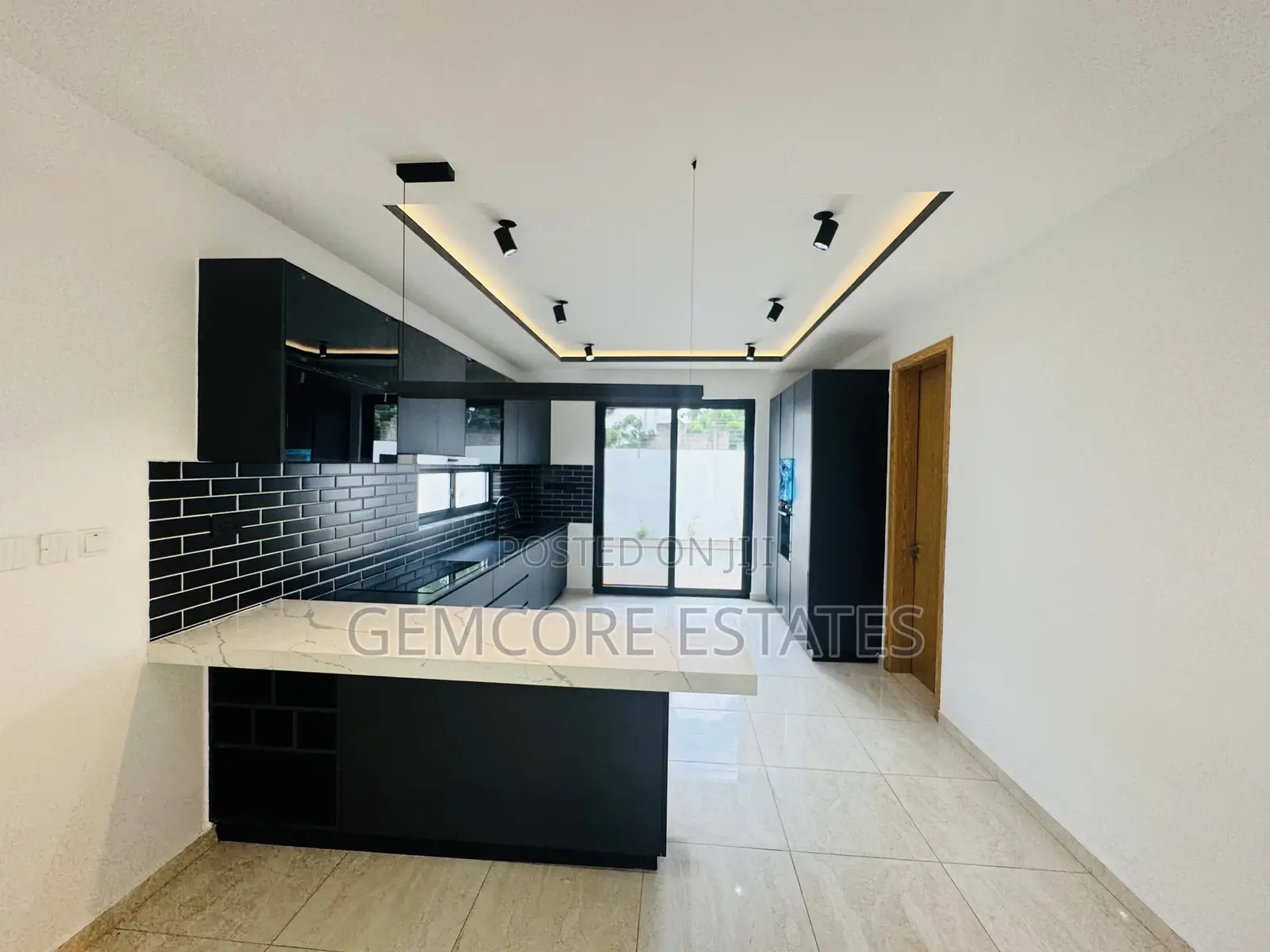 4bdrm House in East Legon Hills, Ashaley Botwe for sale