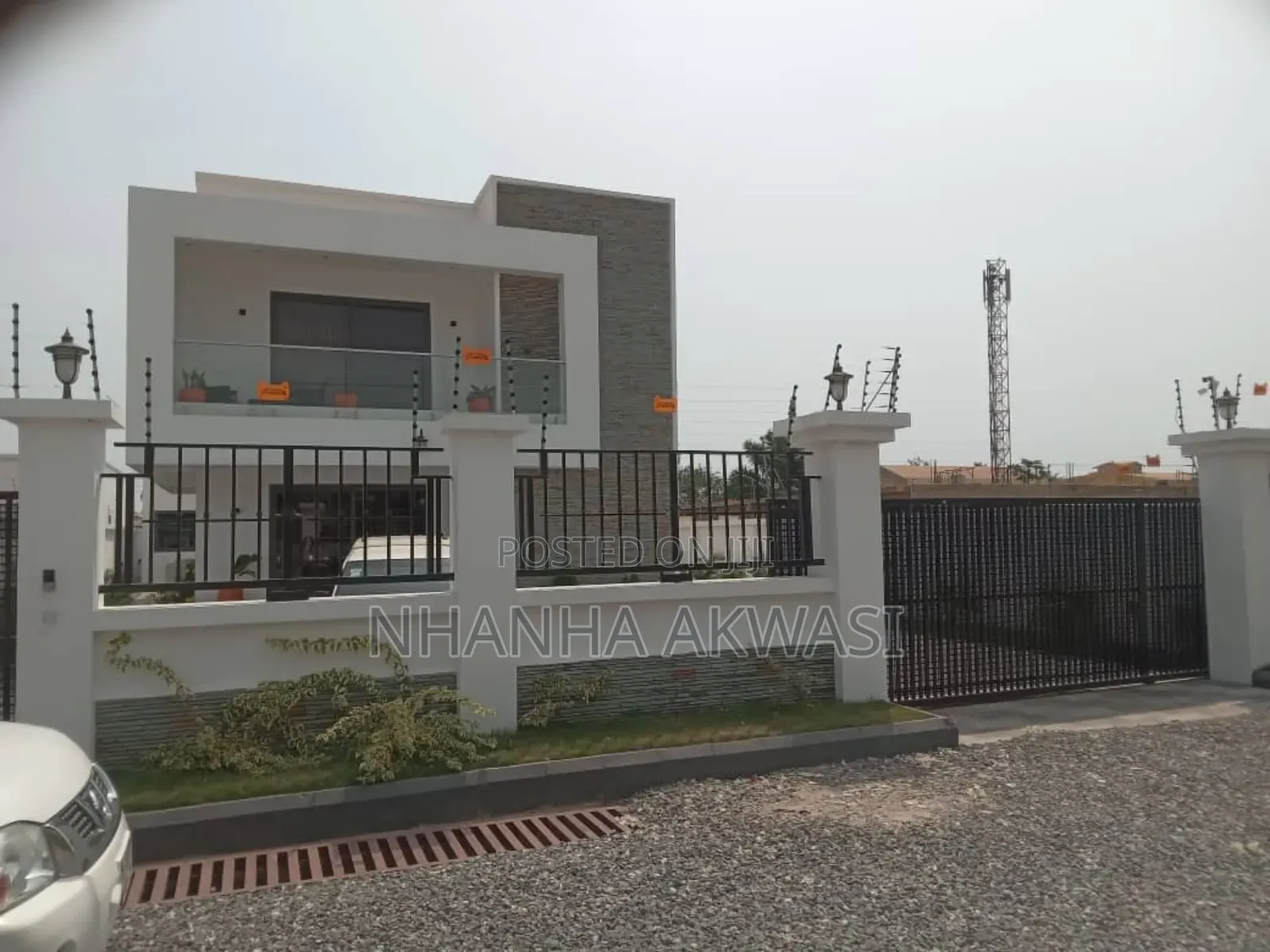 4bdrm House in Sakumono, Tema Metropolitan for sale