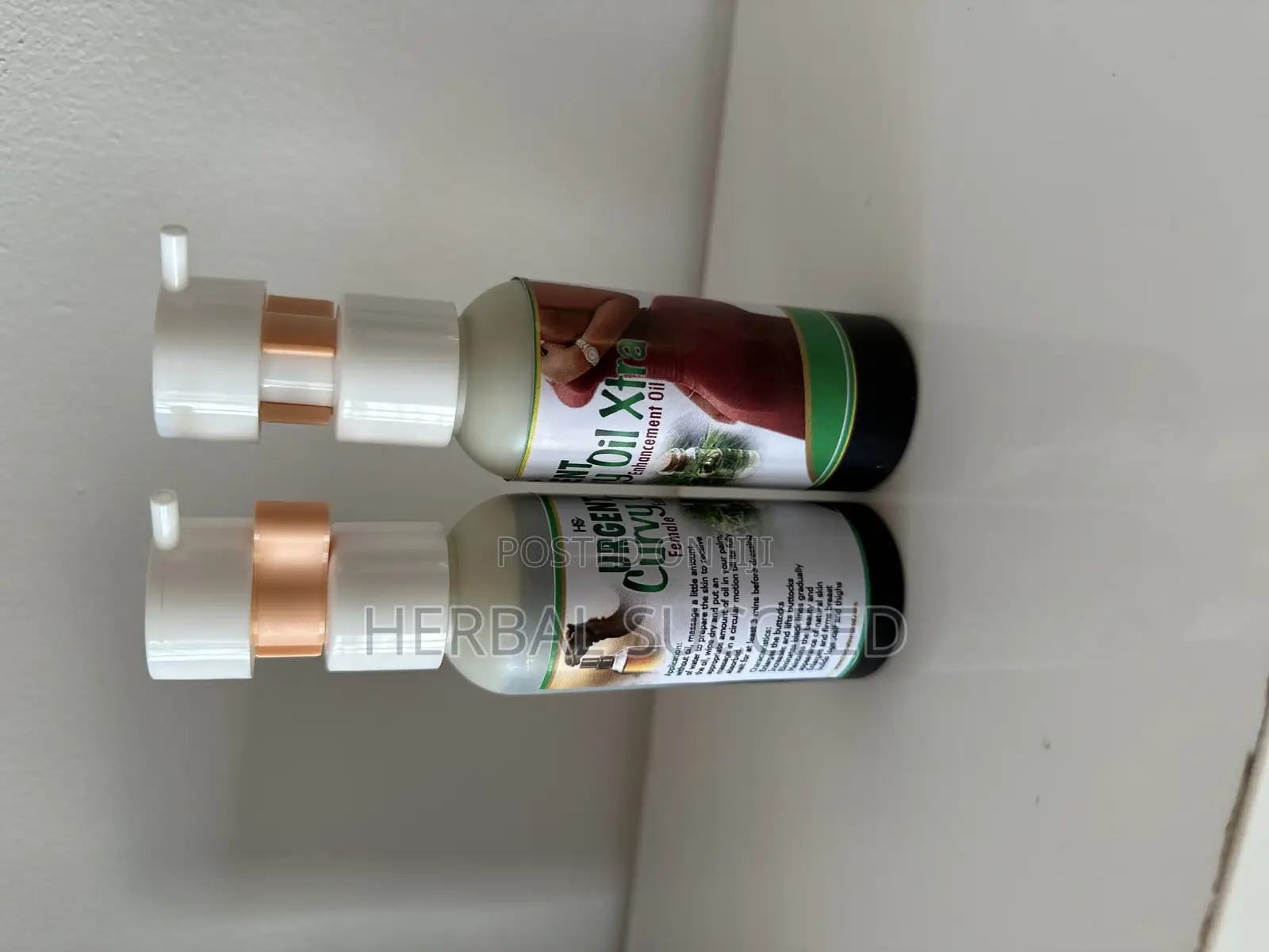 Urgent Curvy Oil Extra