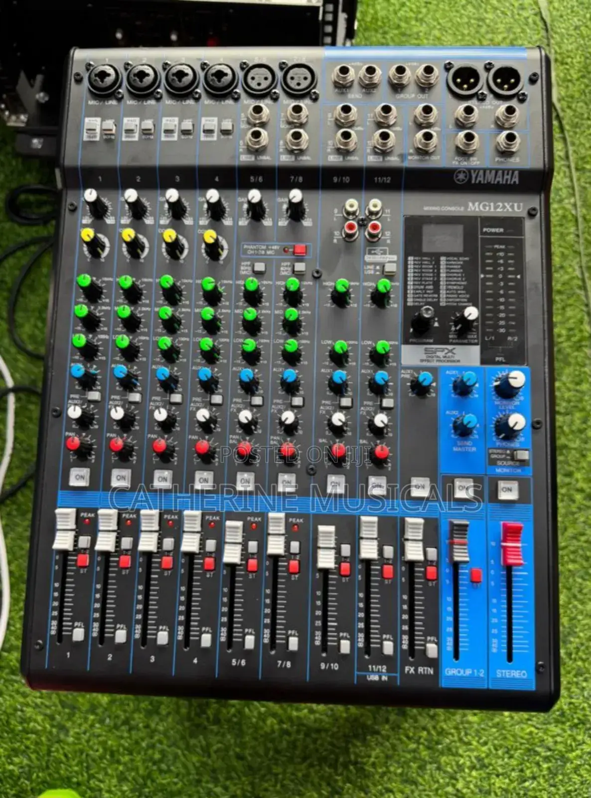 Yamaha Mg 12xu 12- Input 4-Bus Analog Mixer