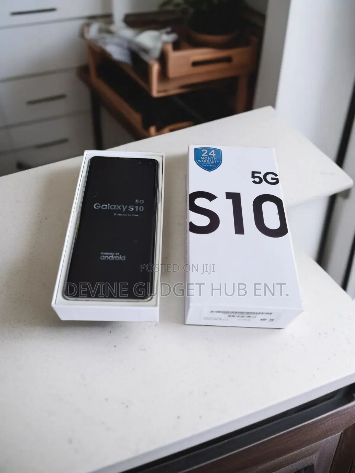 New Samsung Galaxy S10 5G 256 GB Black