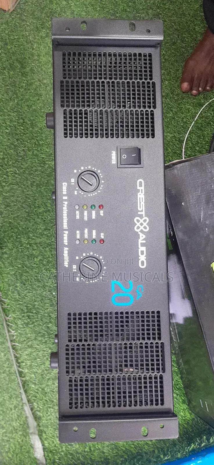Crest Audio Ca20 Bass Amplifier
