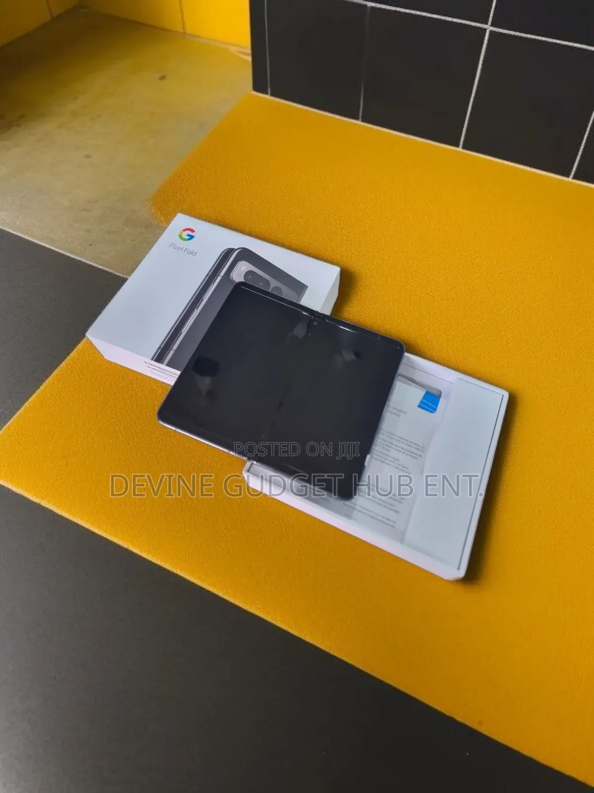 New Google Pixel Fold 256 GB Gold