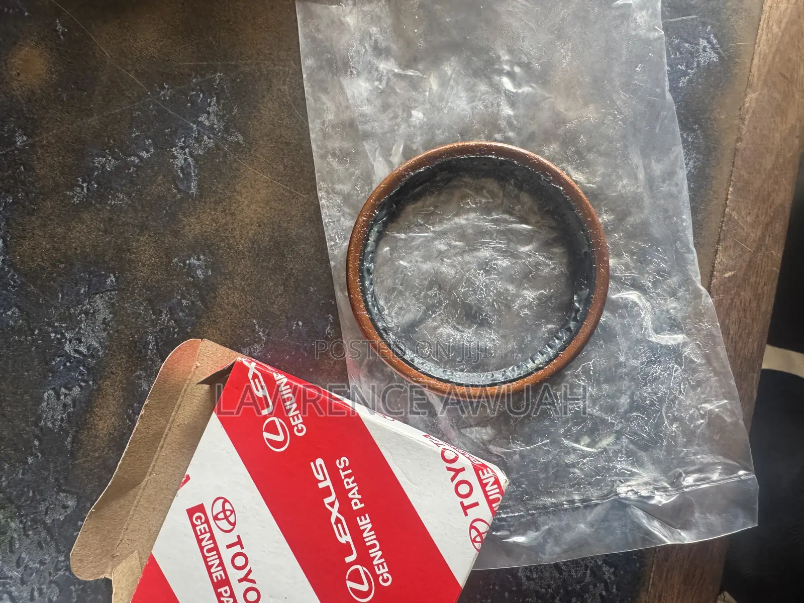 Toyota Hilux Revo Original Rear Axle Seal