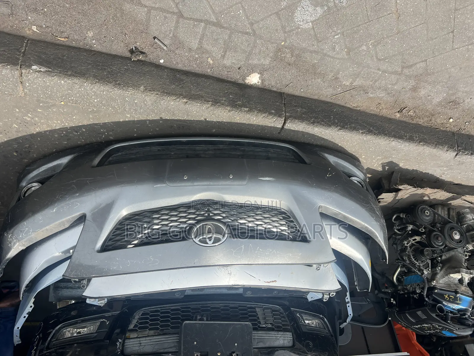 Toyota Yaris Front Bumper
