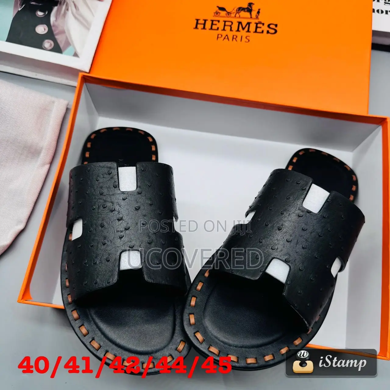 Hermes Men’S Leather Open Toe Crocodile Pattern Slippers