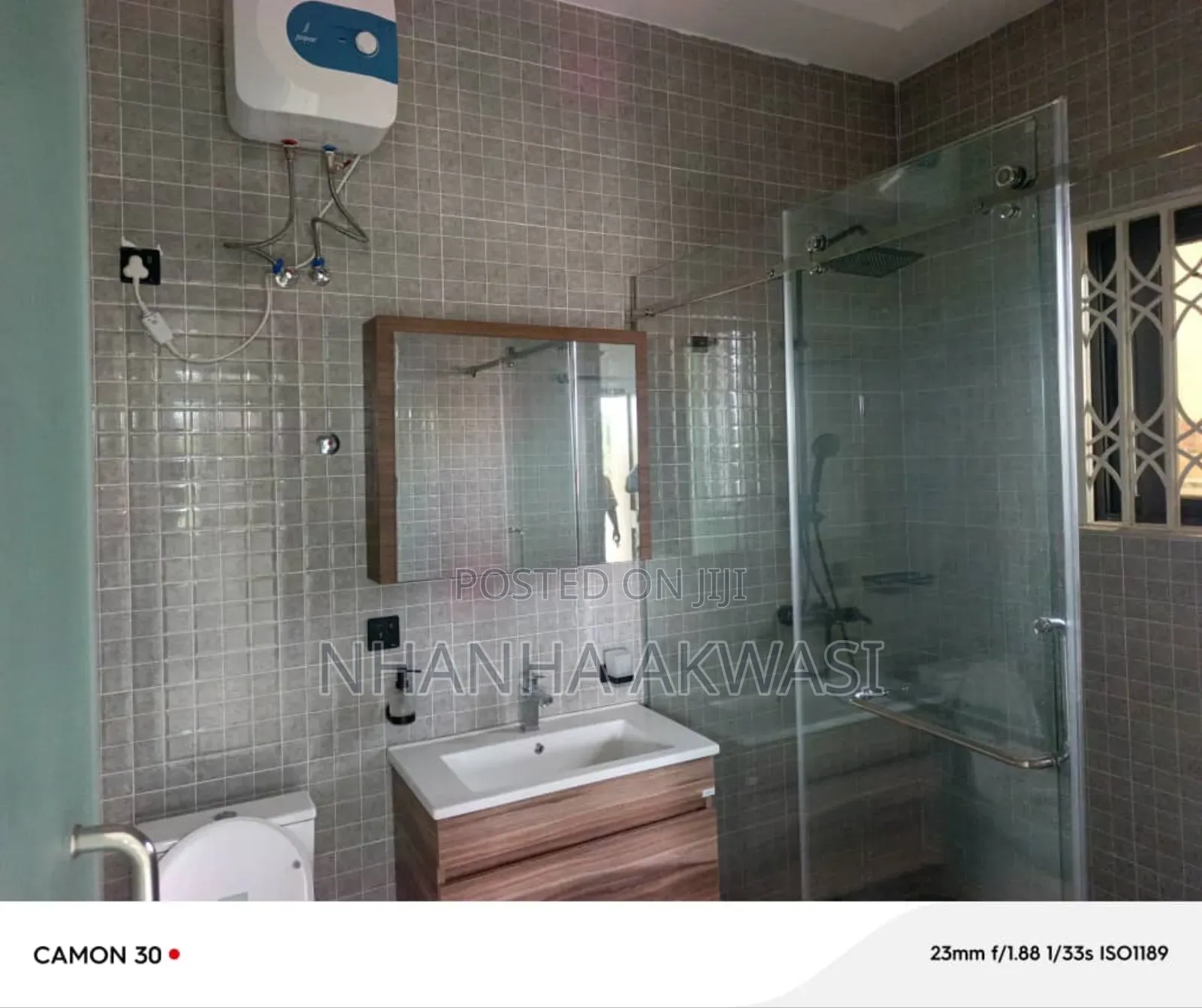 6bdrm House in Spintex  Community, Tema Metropolitan for rent