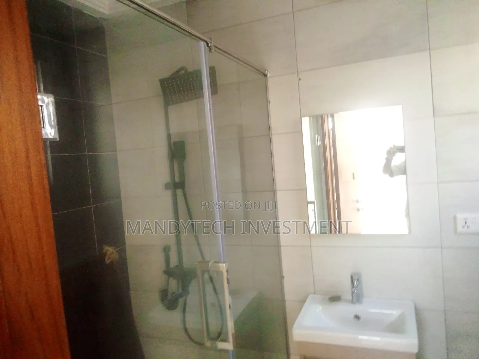 2bdrm Apartment in School Junction for rent