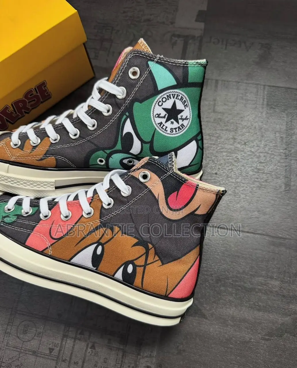 Converse X Tom and Jerry Chuck 70