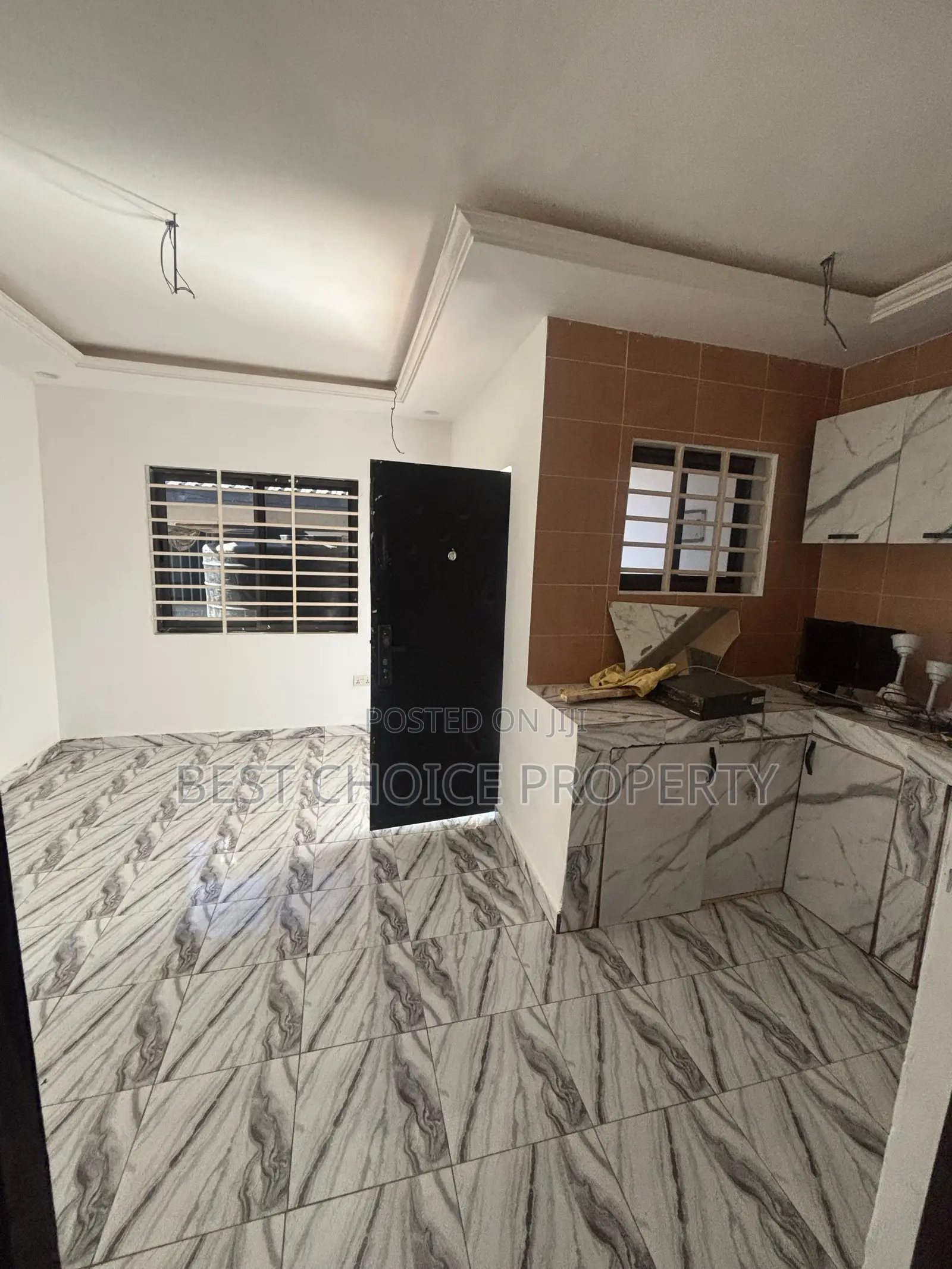 1bdrm Apartment in Lakeside Estate for rent