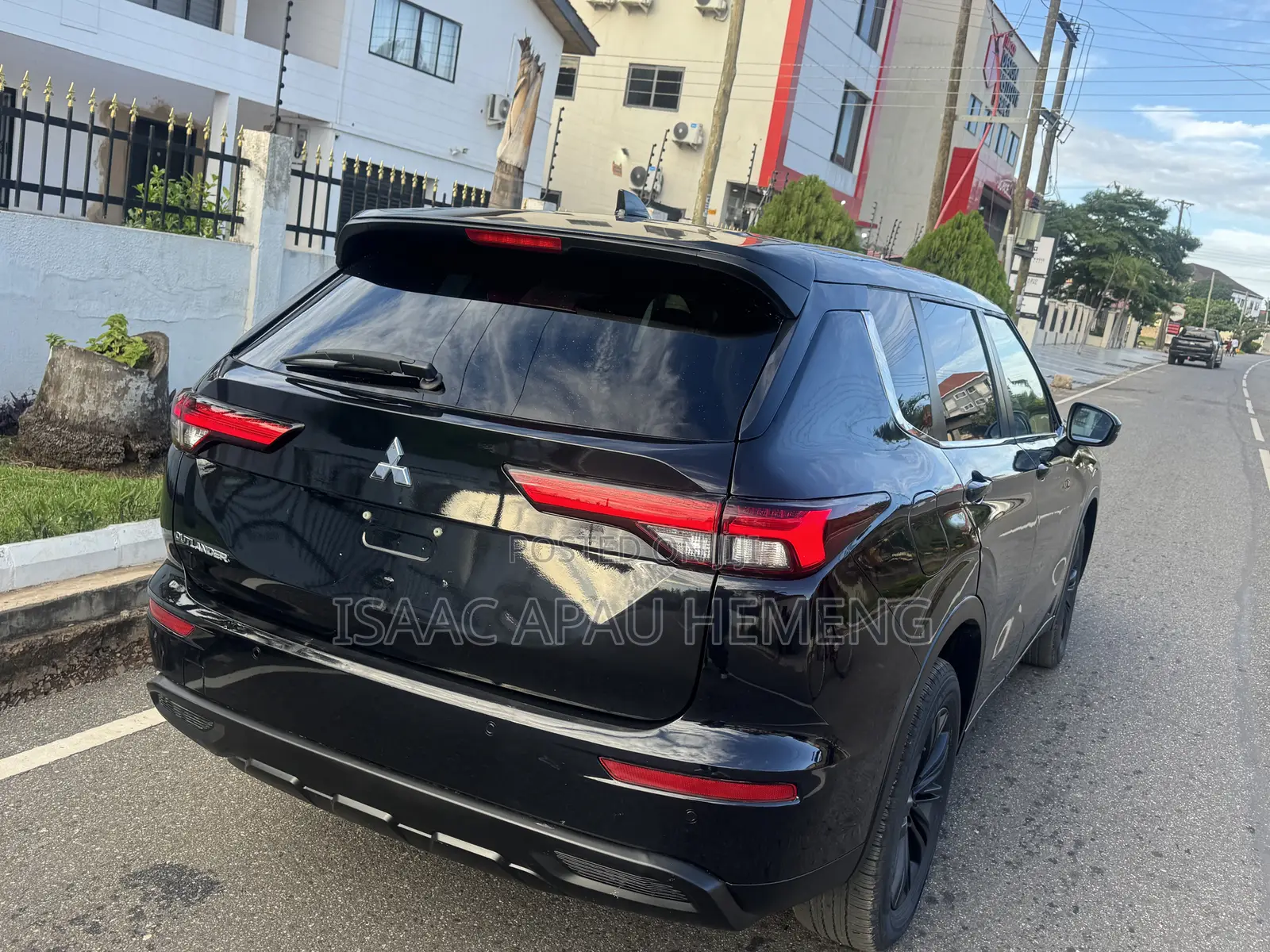 Mitsubishi Outlander ES 2024 Black
