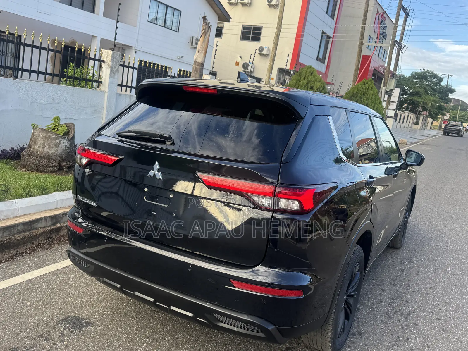 Mitsubishi Outlander ES 2024 Black