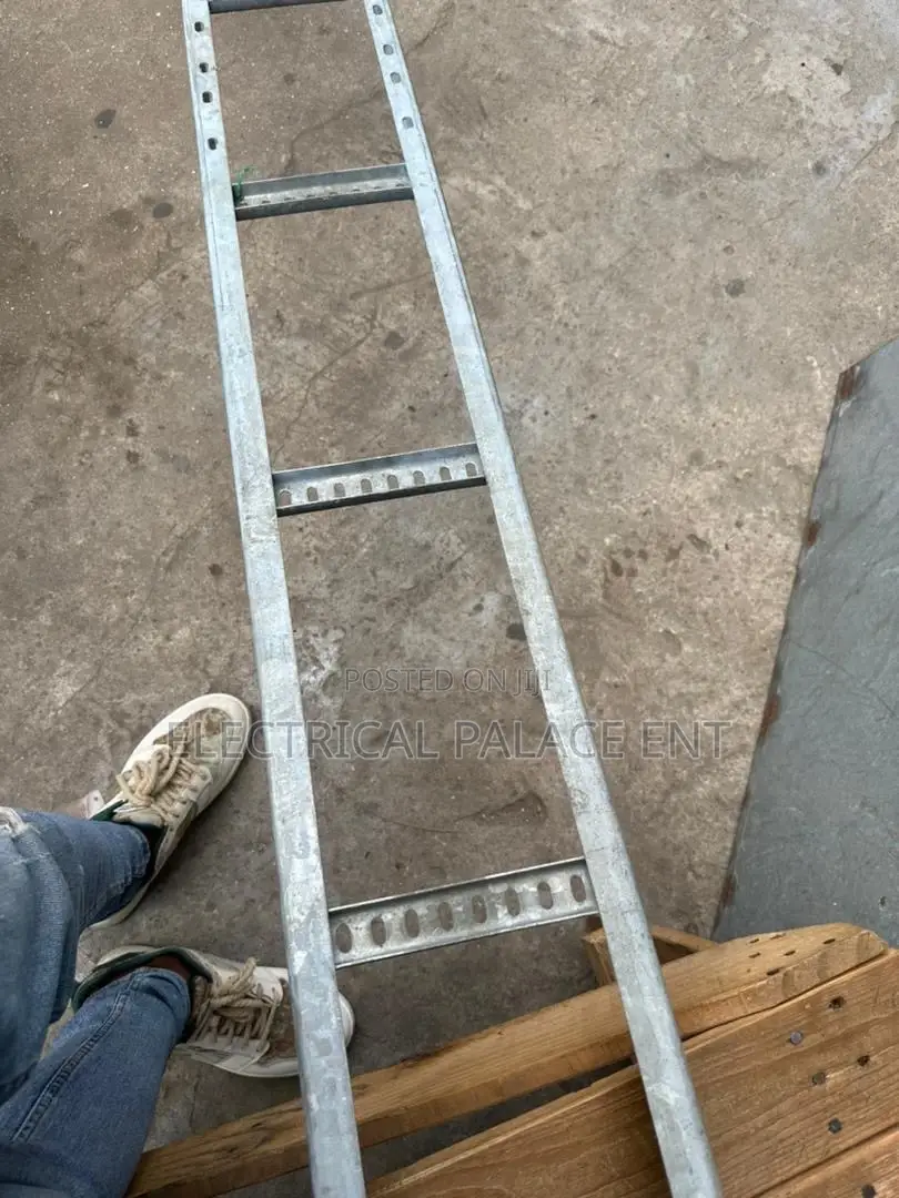 Hot Dipped Galvanized 3meter Cable Trays and Accessories