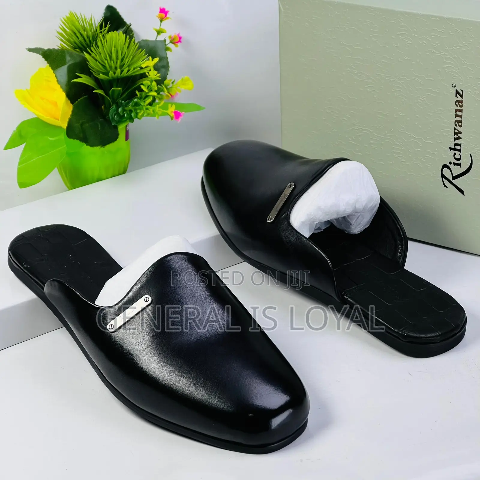 Richwanaz Halfshoe Black and Brown