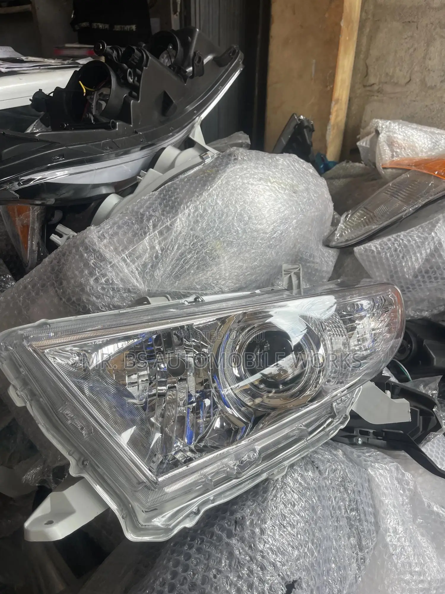 Toyota Highlander Headlight 2012 To 2014 Model