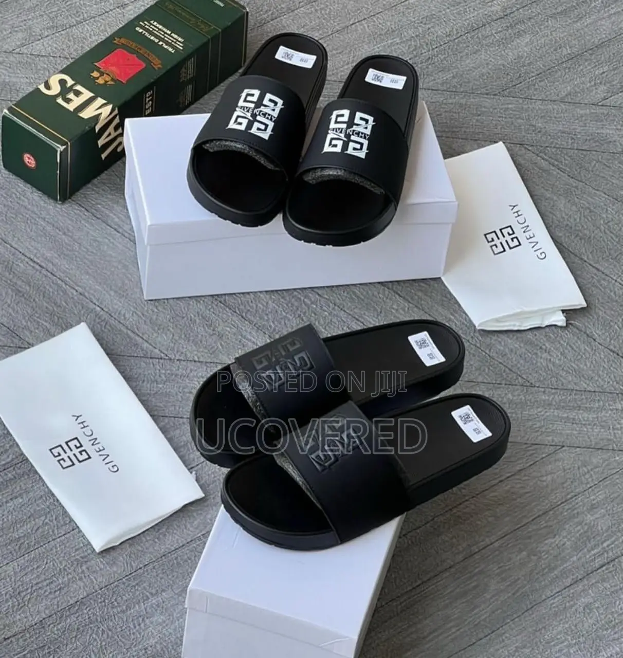 Givenchy Open Toe Shower Slip on Slides/Slippers