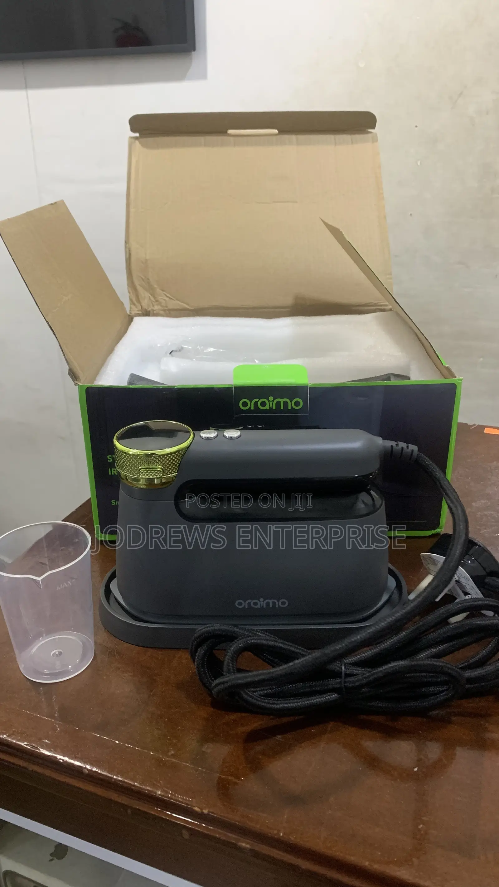 Oraimo Smartiron 1740w Portable Electric Iron