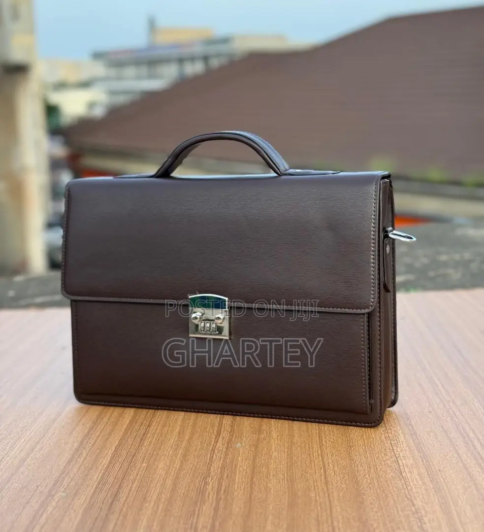 High Quality Leather Approved Lock Bag in Brown Black