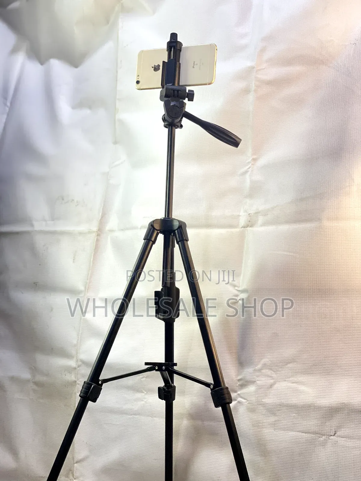 Tripod Stand (Phones, Tablets and Cameras