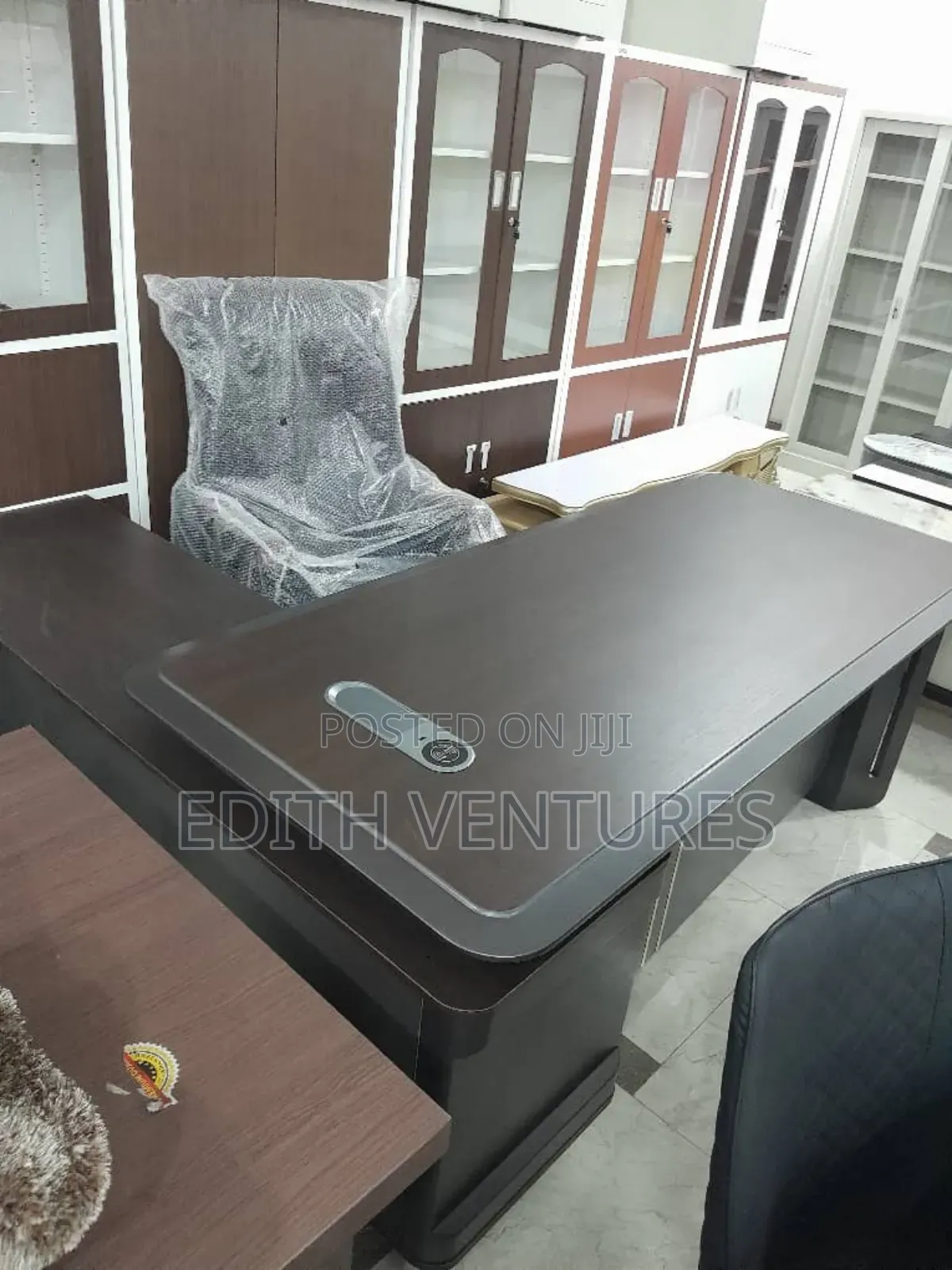 Newly Executive Desk