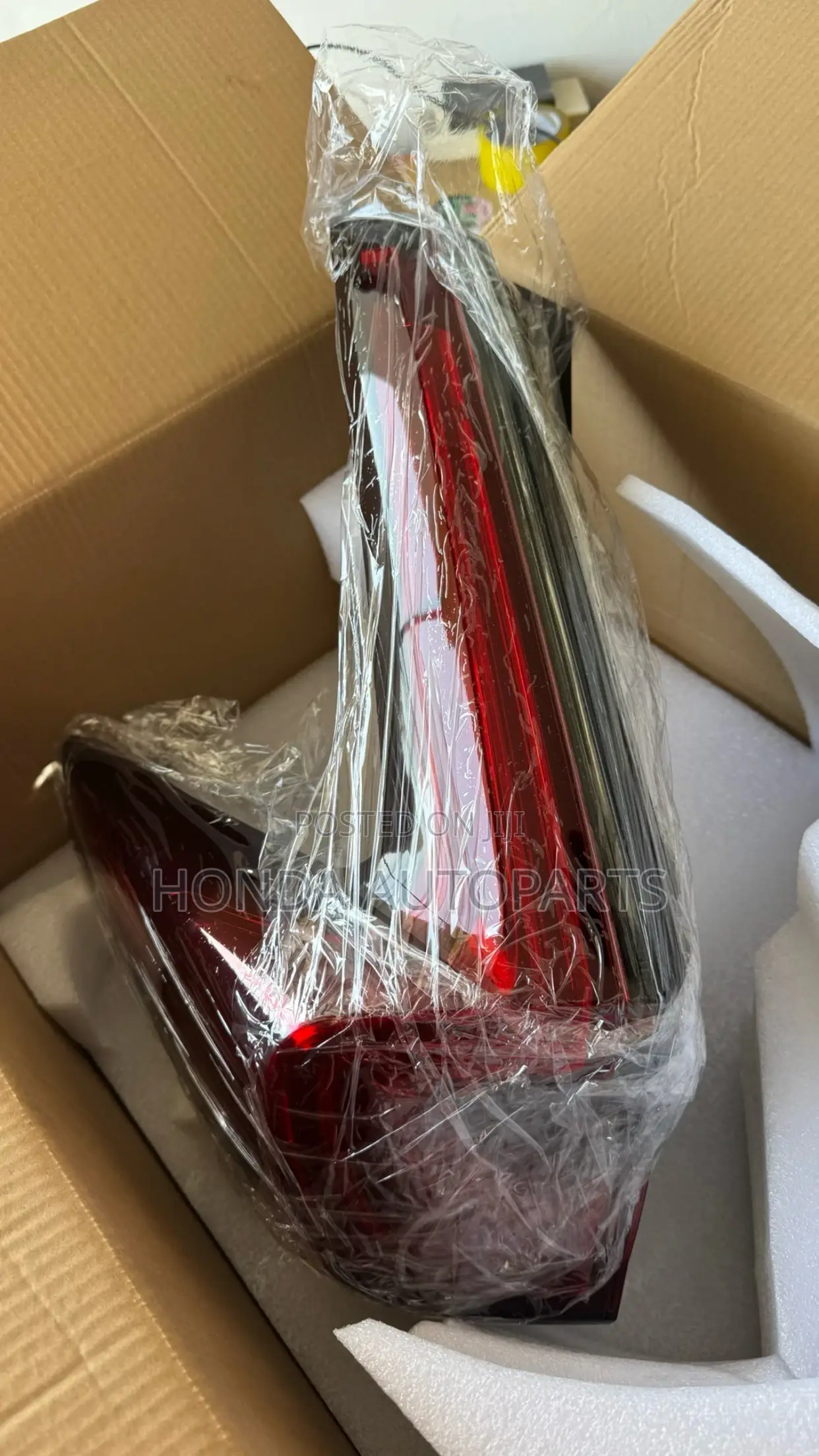 Honda Cr-v 2020,2021,2022 Tail Light.